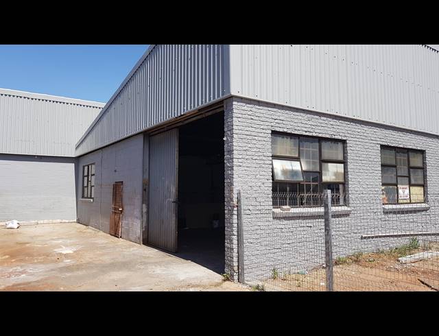 400M² FACTORY TO LET IN BLACKHEATH INDUSTRIAL